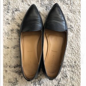 Everlane The Modern Point Flat